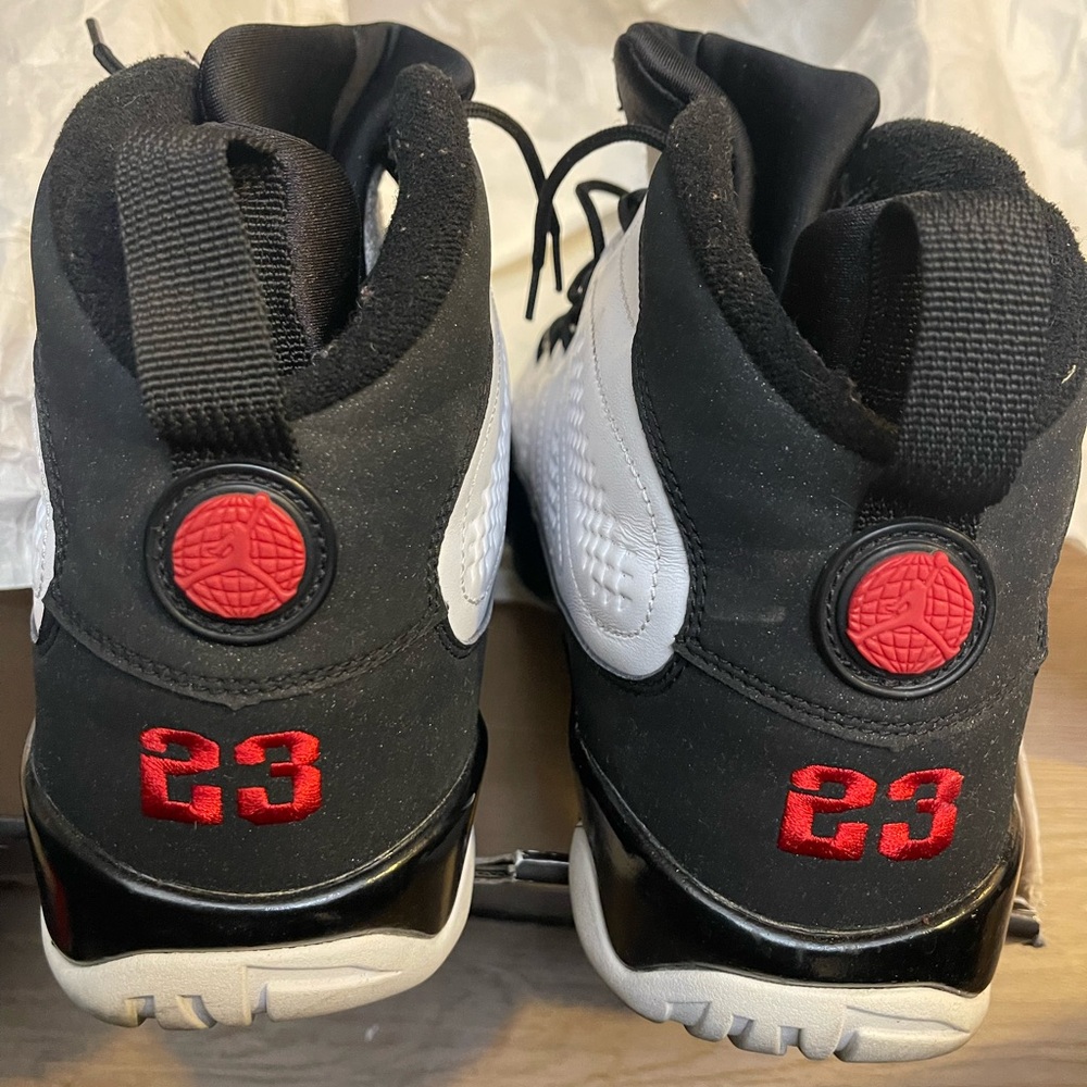 Used Men’s Air Jordan Retro 9 - Picture 6 of 10
